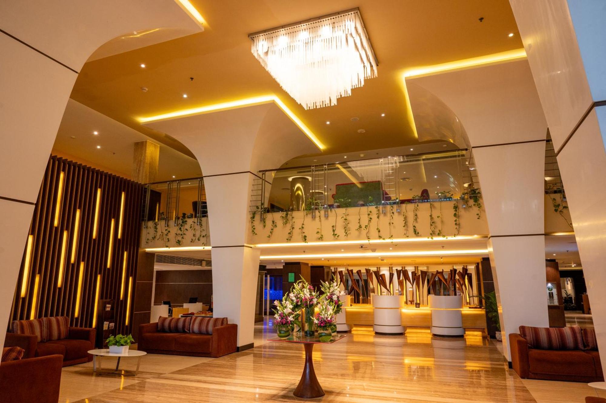 Grand Kakinada By Grt Hotels Экстерьер фото