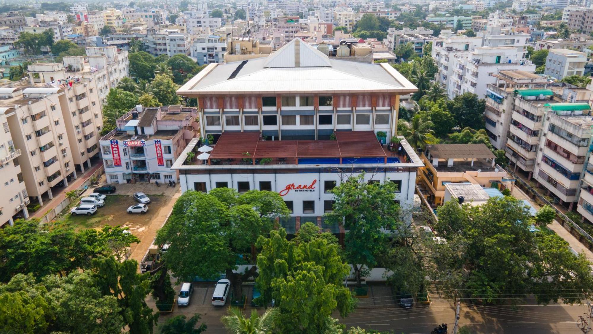 Grand Kakinada By Grt Hotels Экстерьер фото