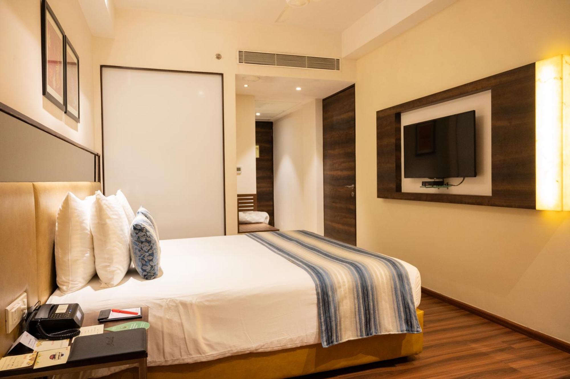 Grand Kakinada By Grt Hotels Экстерьер фото