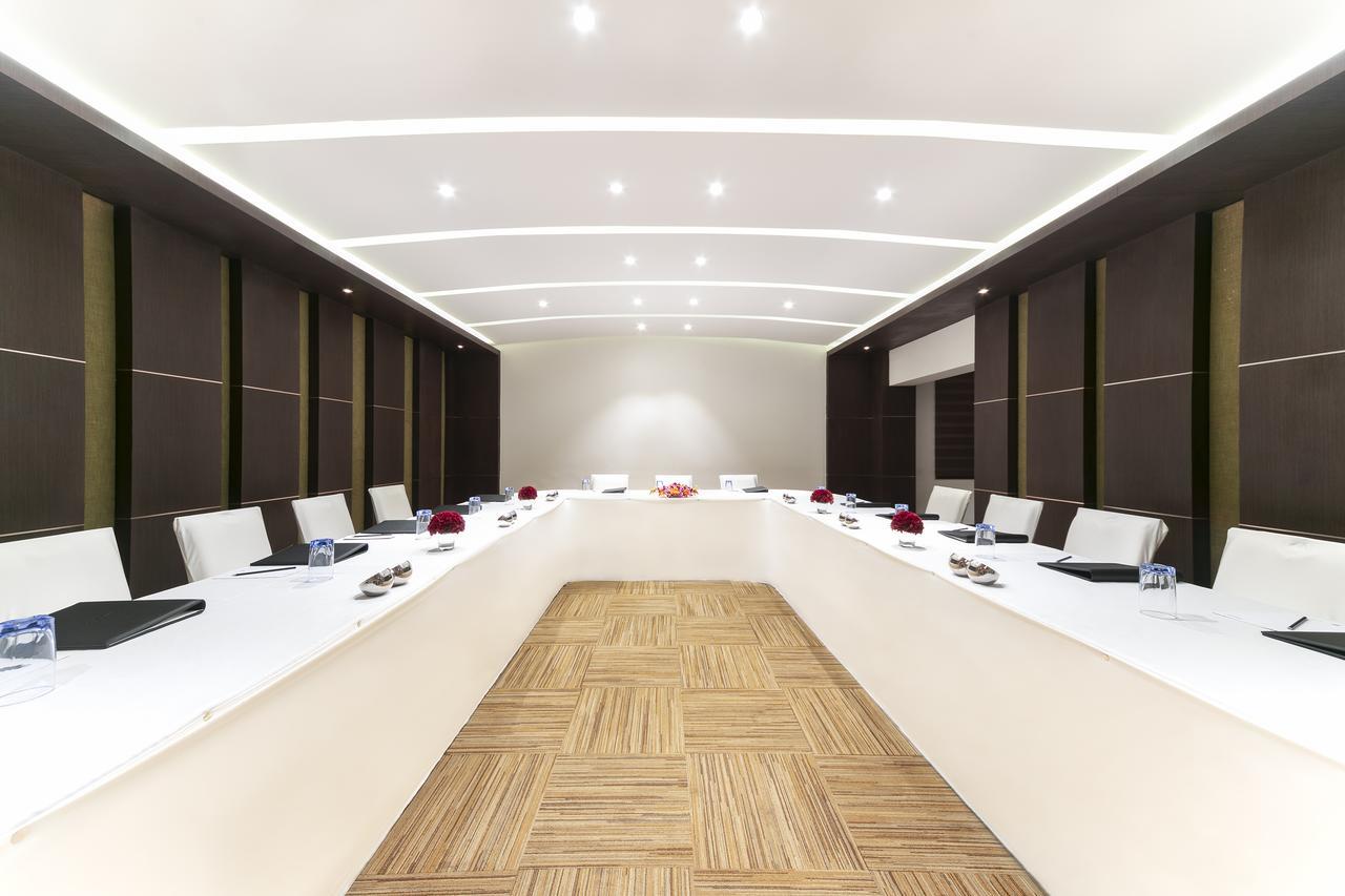 Grand Kakinada By Grt Hotels Экстерьер фото